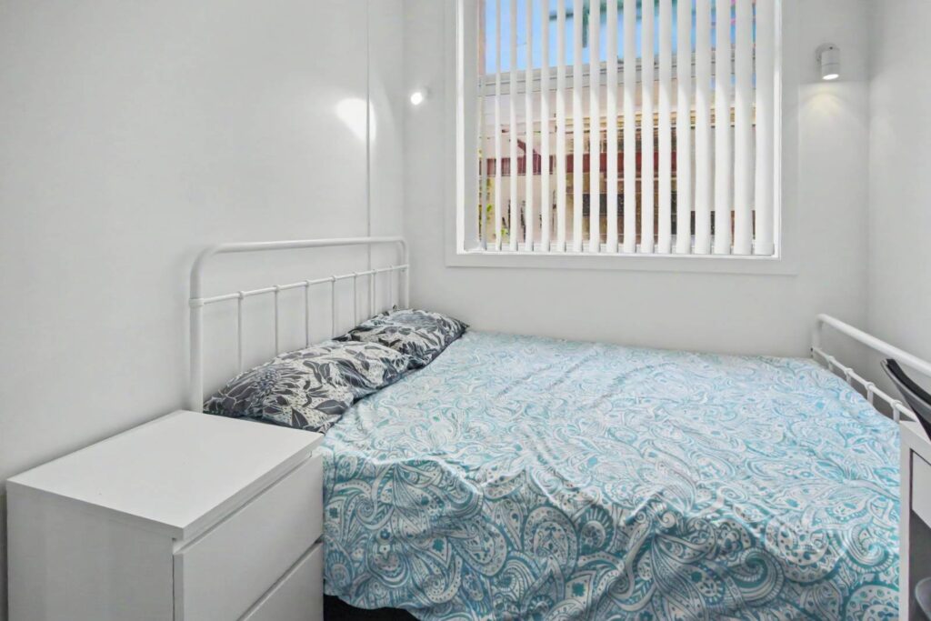 1 Norman-Room J-037