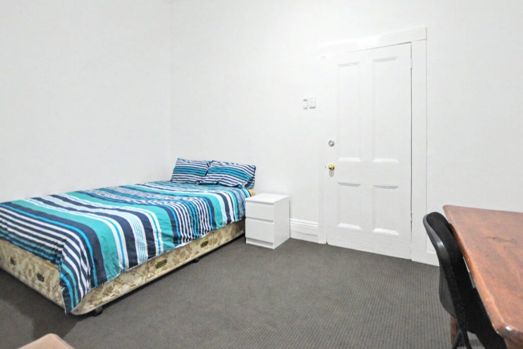 102-Philip-Street-Room B-013