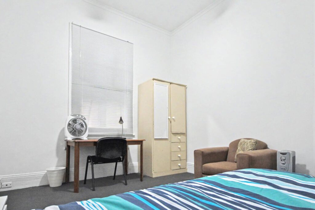 102-Philip-Street-Room B-014