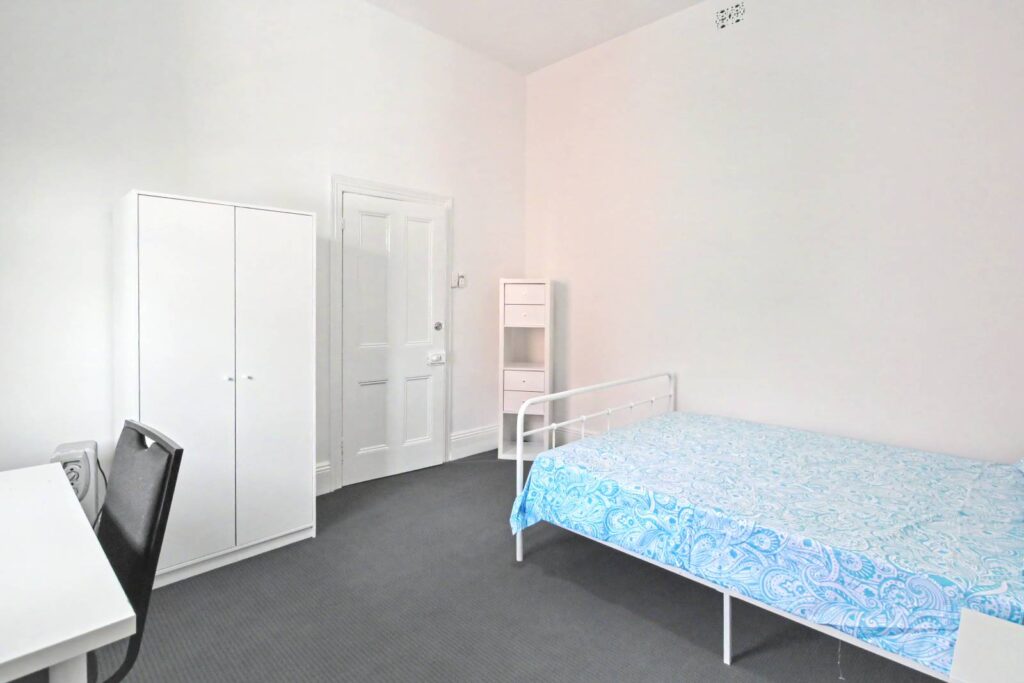 102-Philip-Street-Room D-023