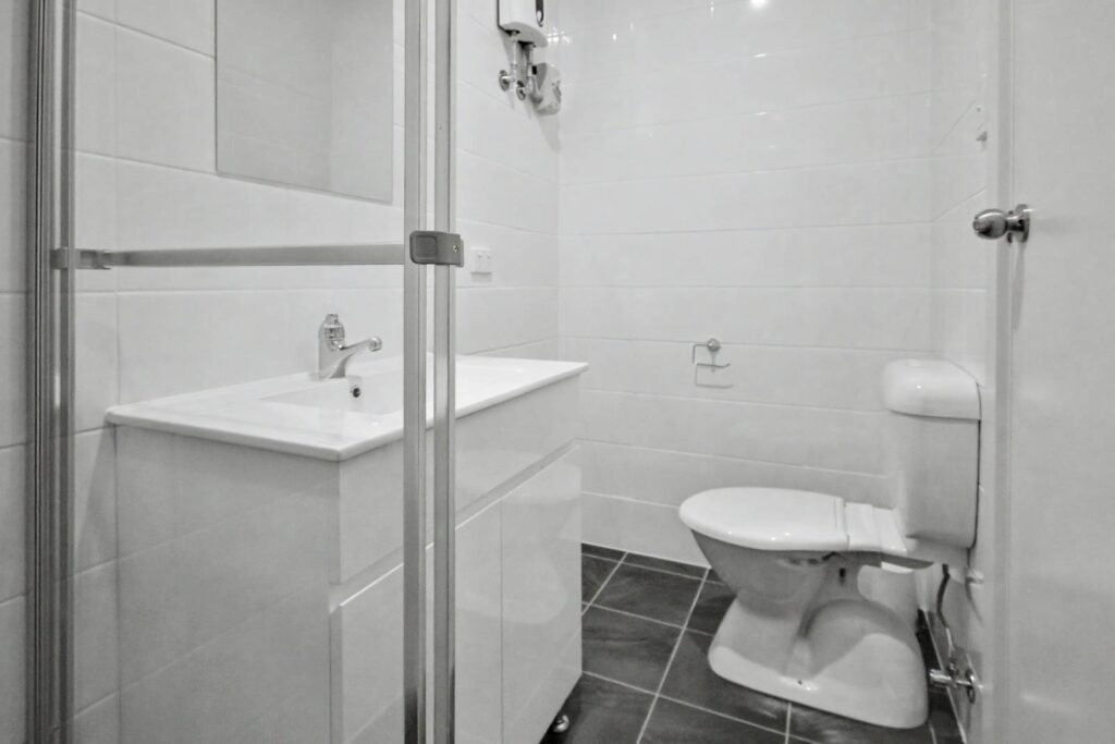 15-Boronia-Str-Klemzig-Main House-009