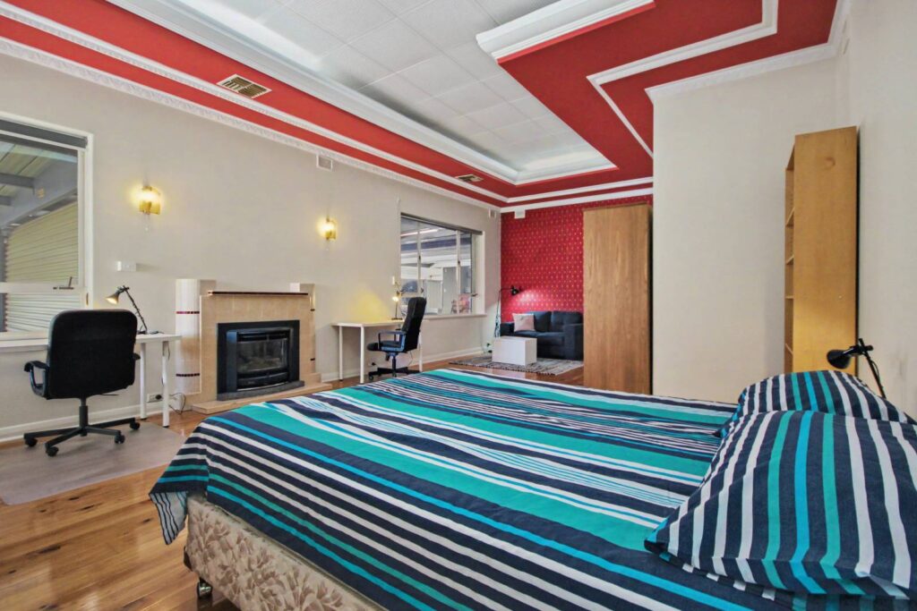 15-Boronia-Str-Klemzig-Room B-016