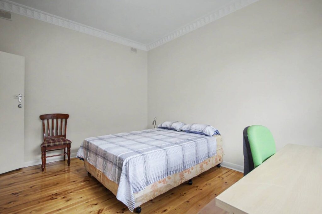 15-Boronia-Str-Klemzig-Room D-026