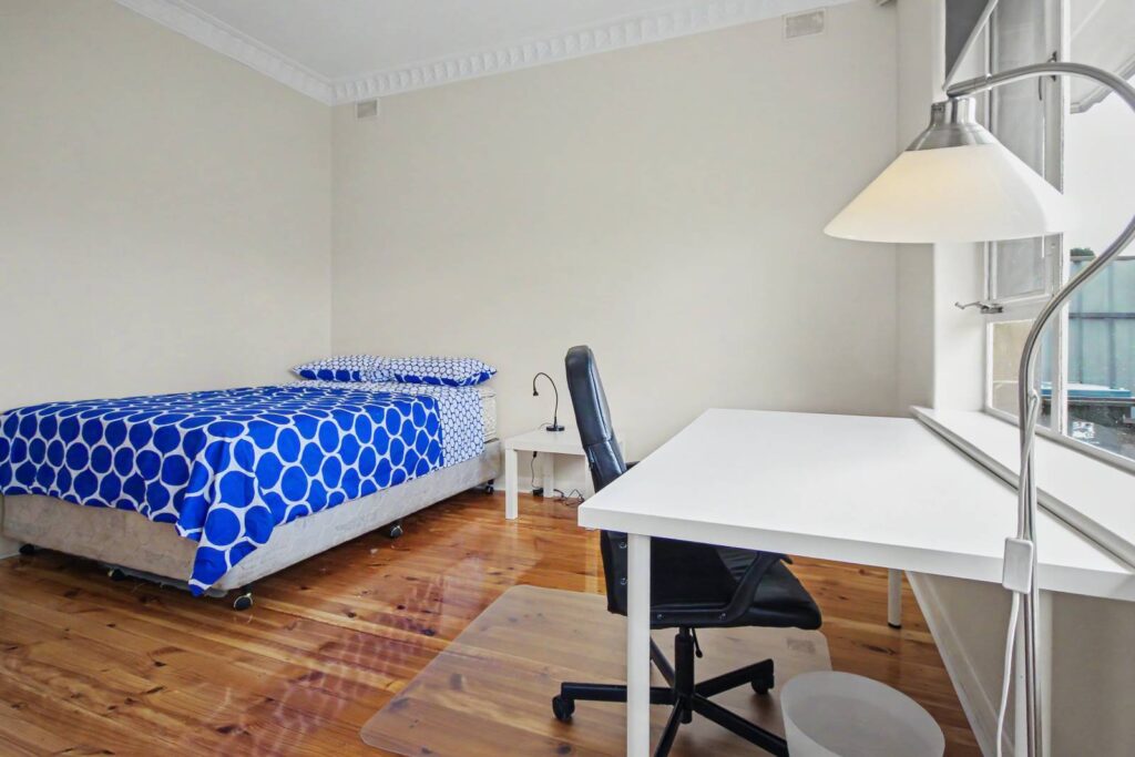 15-Boronia-Str-Klemzig-Room E-029
