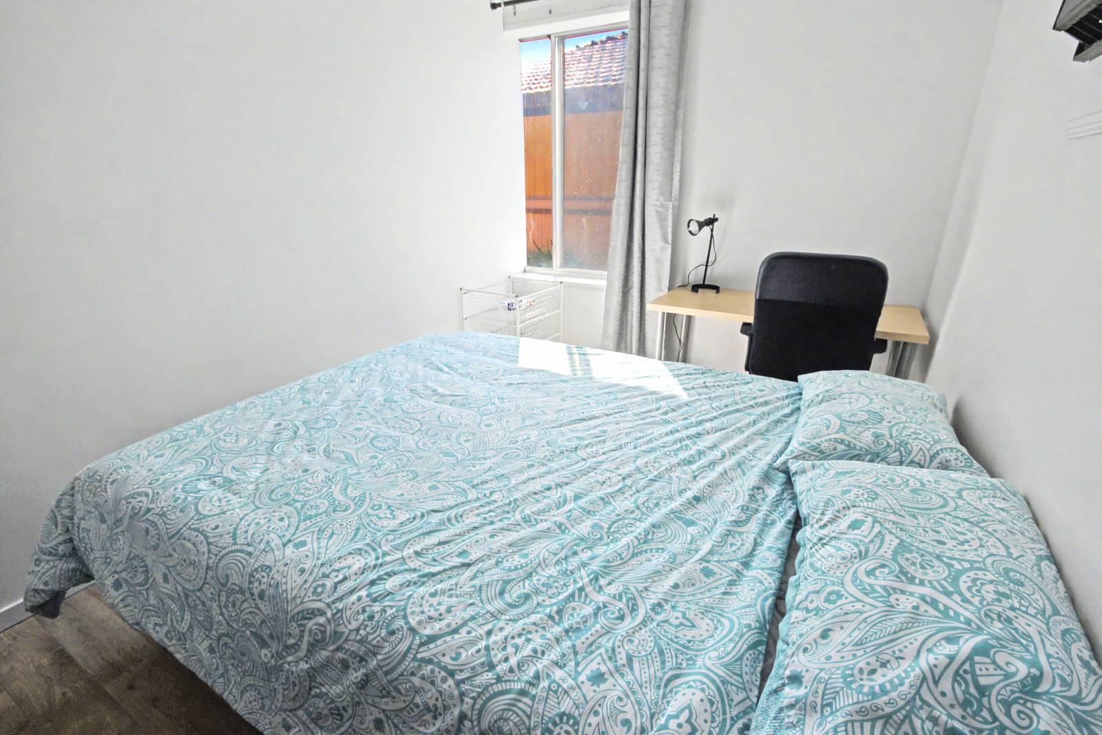 3-Corwra-Mile-End-Room D-023