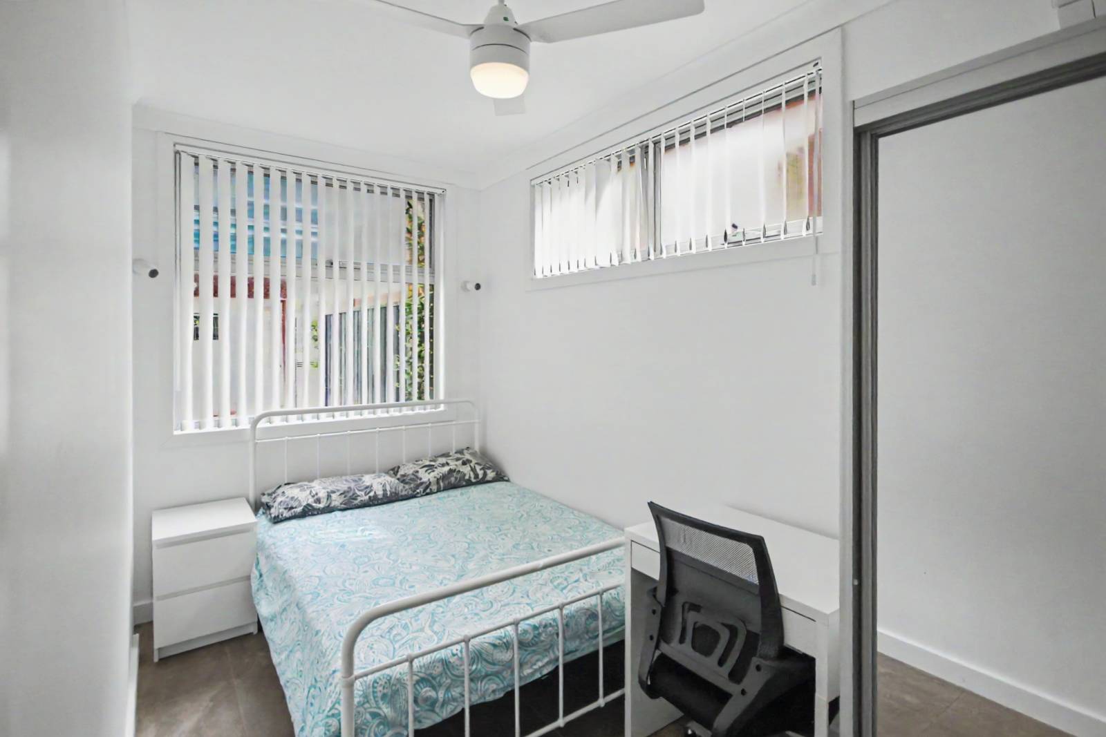 3-Norman-Room J-037