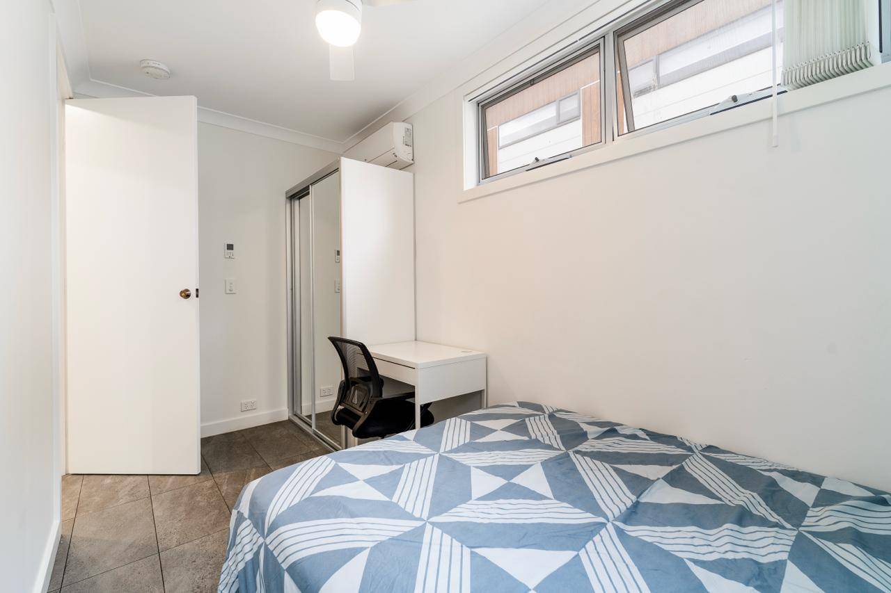 3-Norman-Room K-042