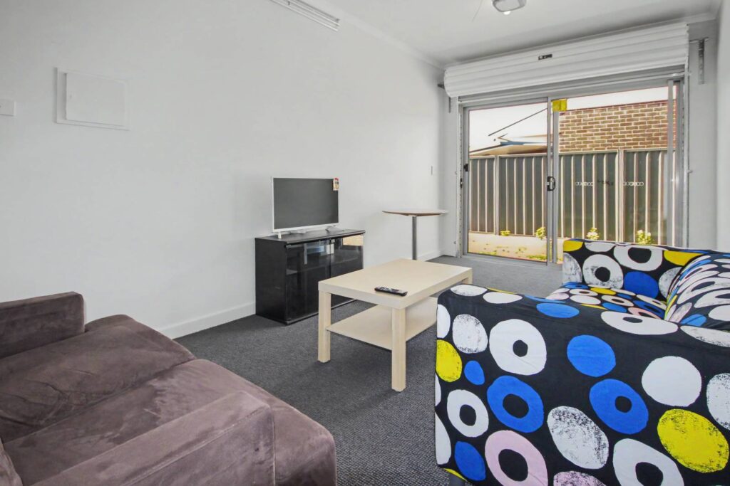 3a-Fifth-at-Brompton-Main House-005