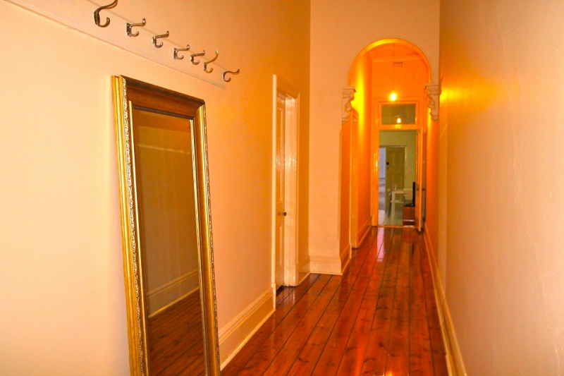 Mile End Henley Beach Road House (3)