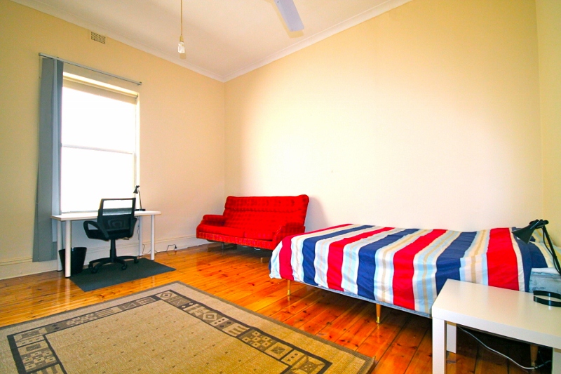 Mile End Henley Beach Road Room D (1)