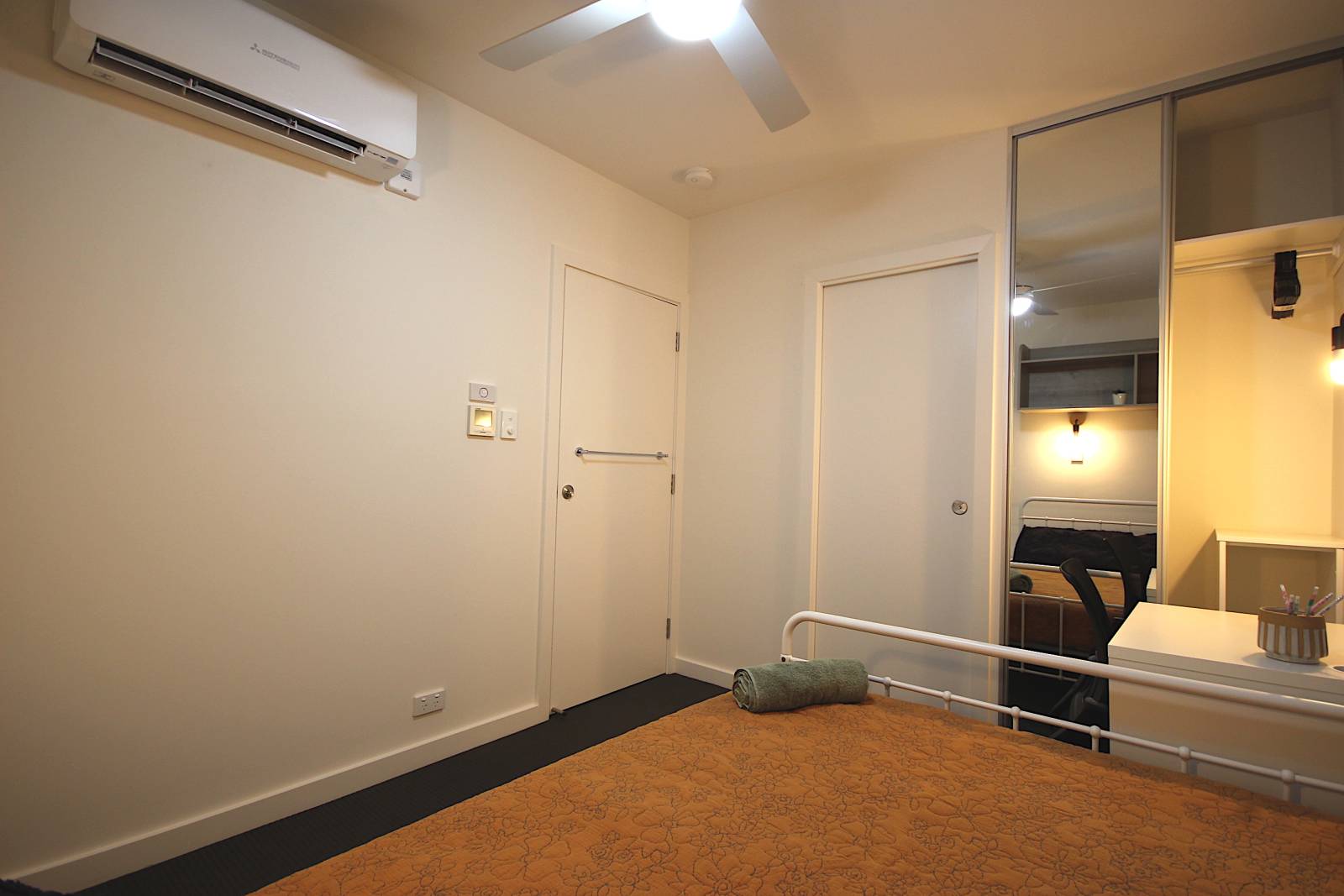 Woodmere-Room E-036